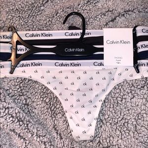 Calvin Klein 3-Pack Thong Underwear NWT